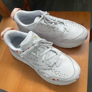 HOKA VIBRANT BLOOM CLIFTON